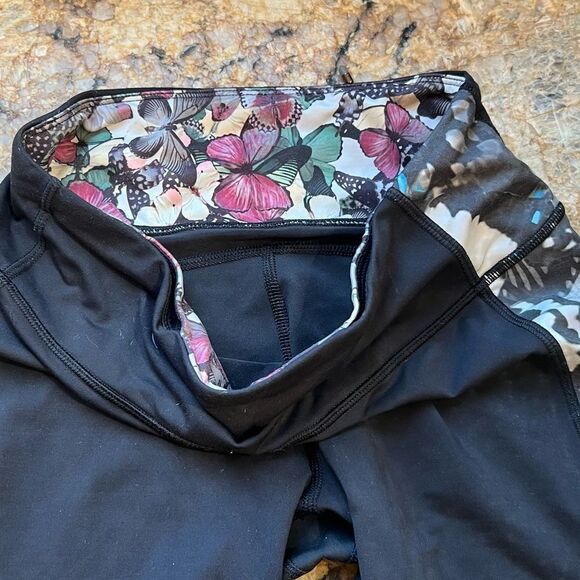 Lululemon Black and Gray Leggings with fun butterfly pattern - Picture 3 of 4